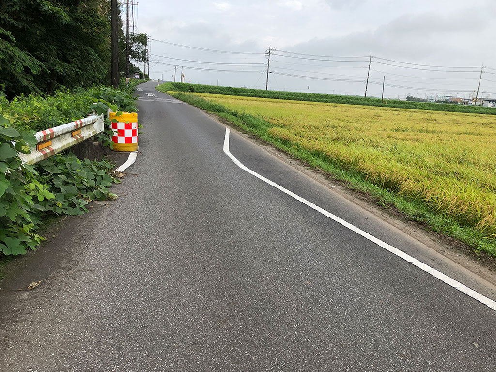 ガードレールの新規取り付け工事 - 株式会社エコワールド株式会社エコワールド